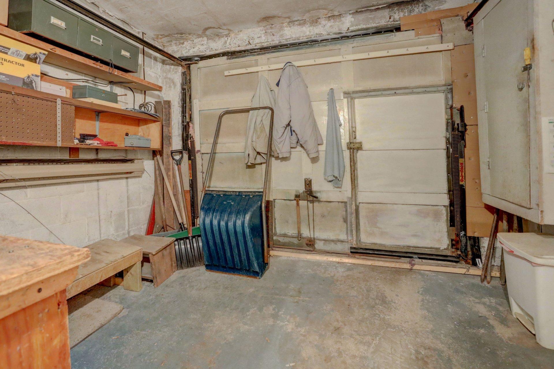 









5140

 - 5144


Av. Rosedale

,
Montréal (Côte-des-Neiges/Notre-Dame-de-Grâce),




QC
H4V2H6

