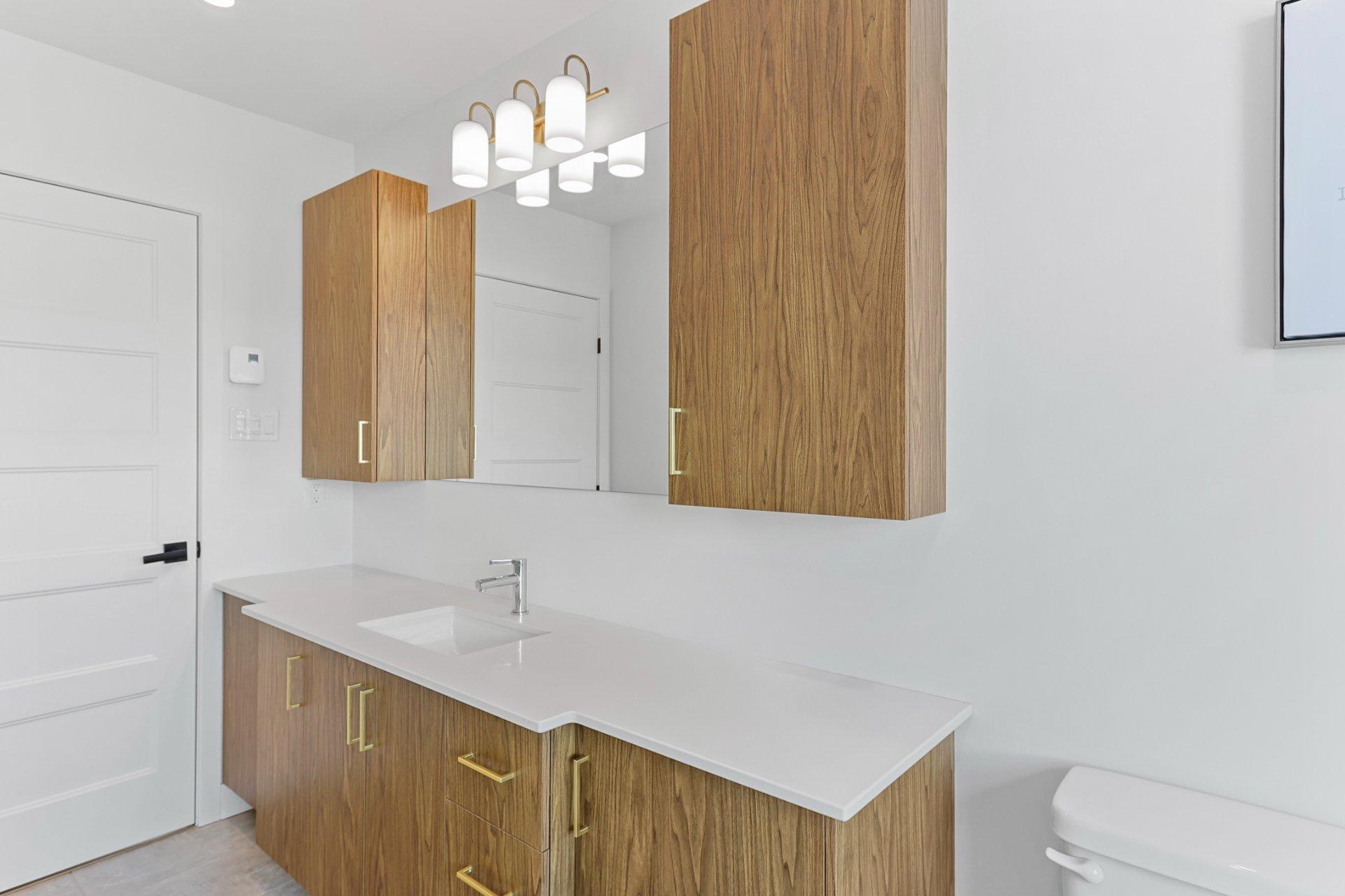 









165


Rue Donald

,
Salaberry-de-Valleyfield,




QC
J6S5G7

