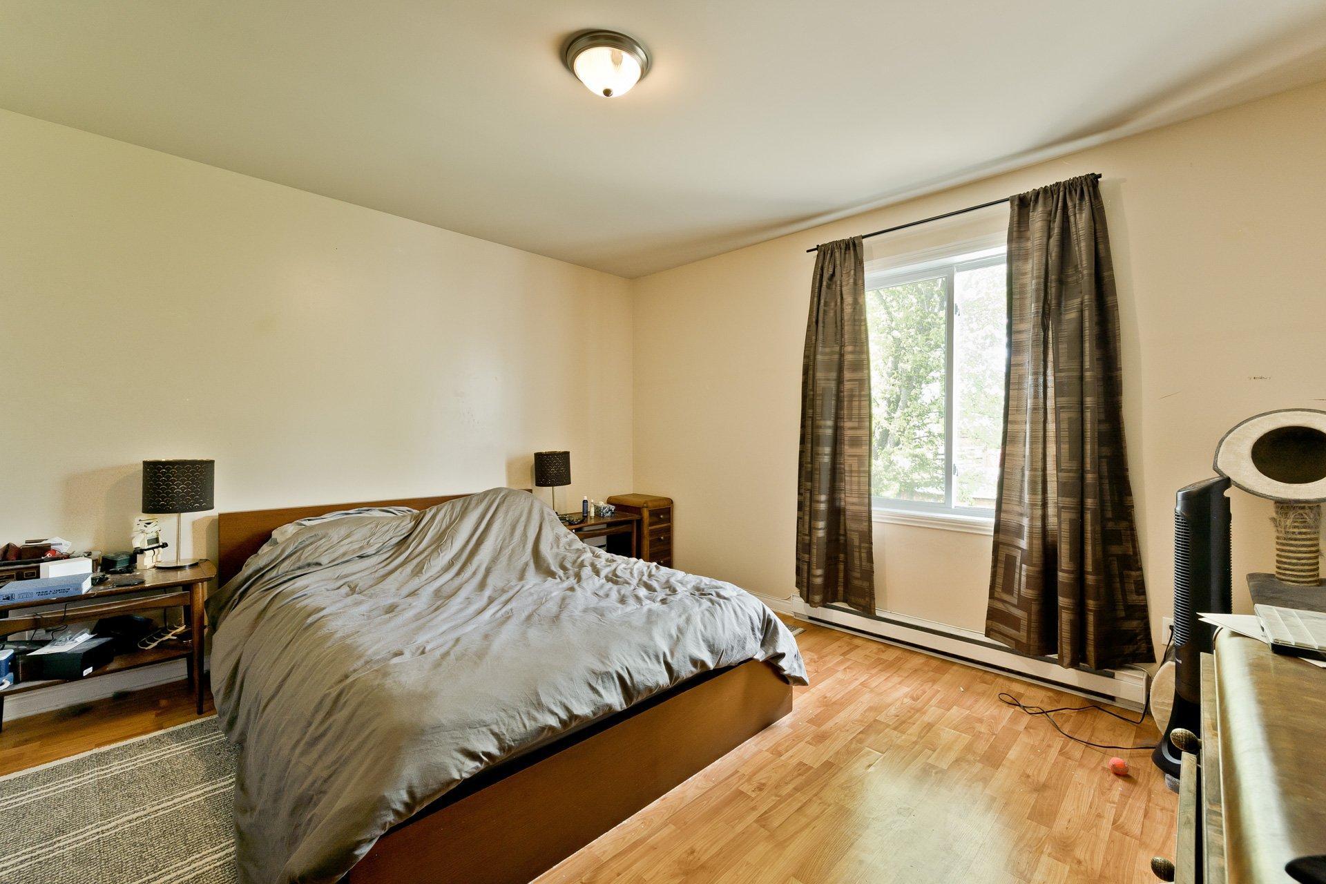 









361


Rue Argenteuil

,
Sherbrooke (Brompton/Rock Forest/Saint-Élie/Deauville),




QC
J1N2S6

