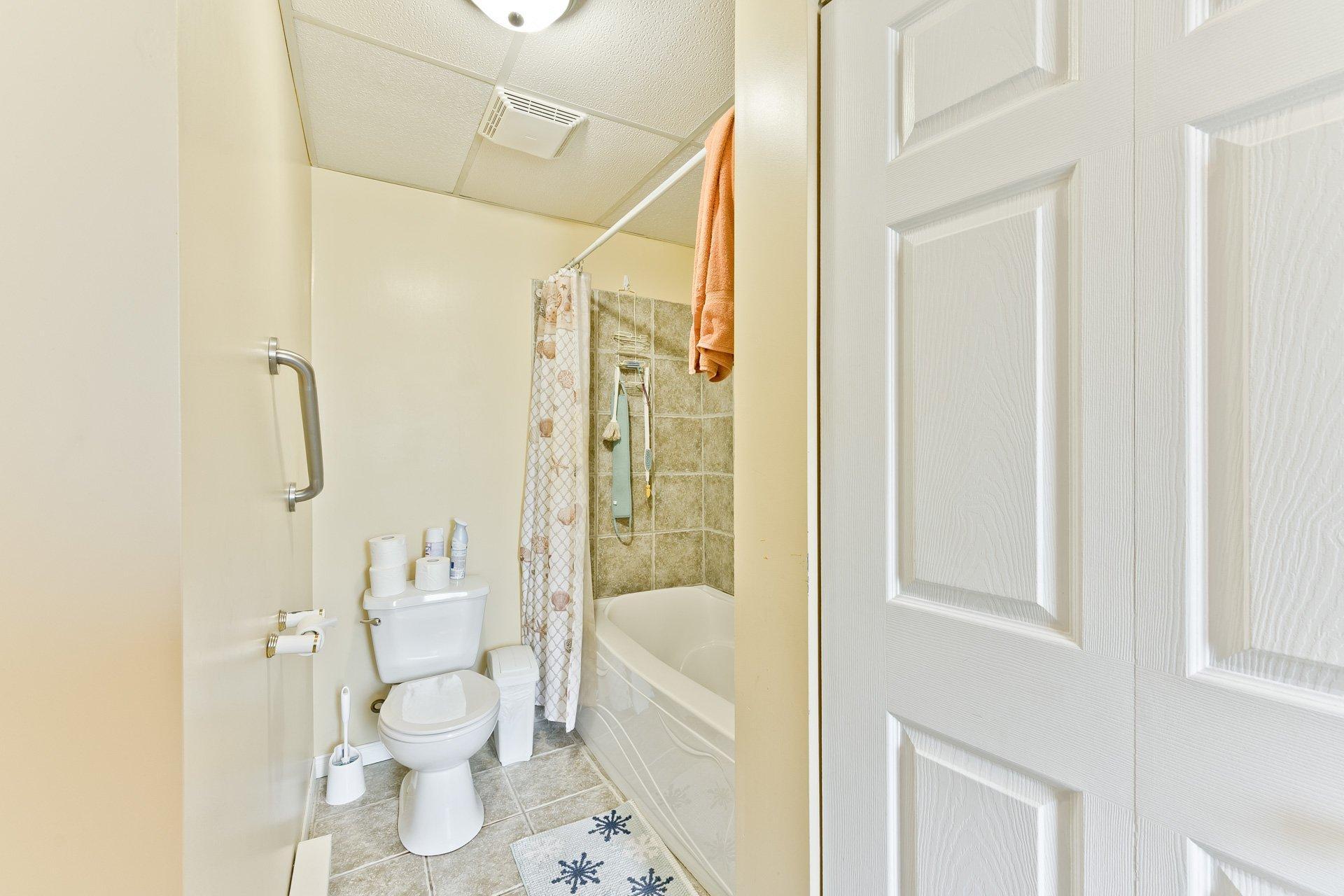 









361


Rue Argenteuil

,
Sherbrooke (Brompton/Rock Forest/Saint-Élie/Deauville),




QC
J1N2S6

