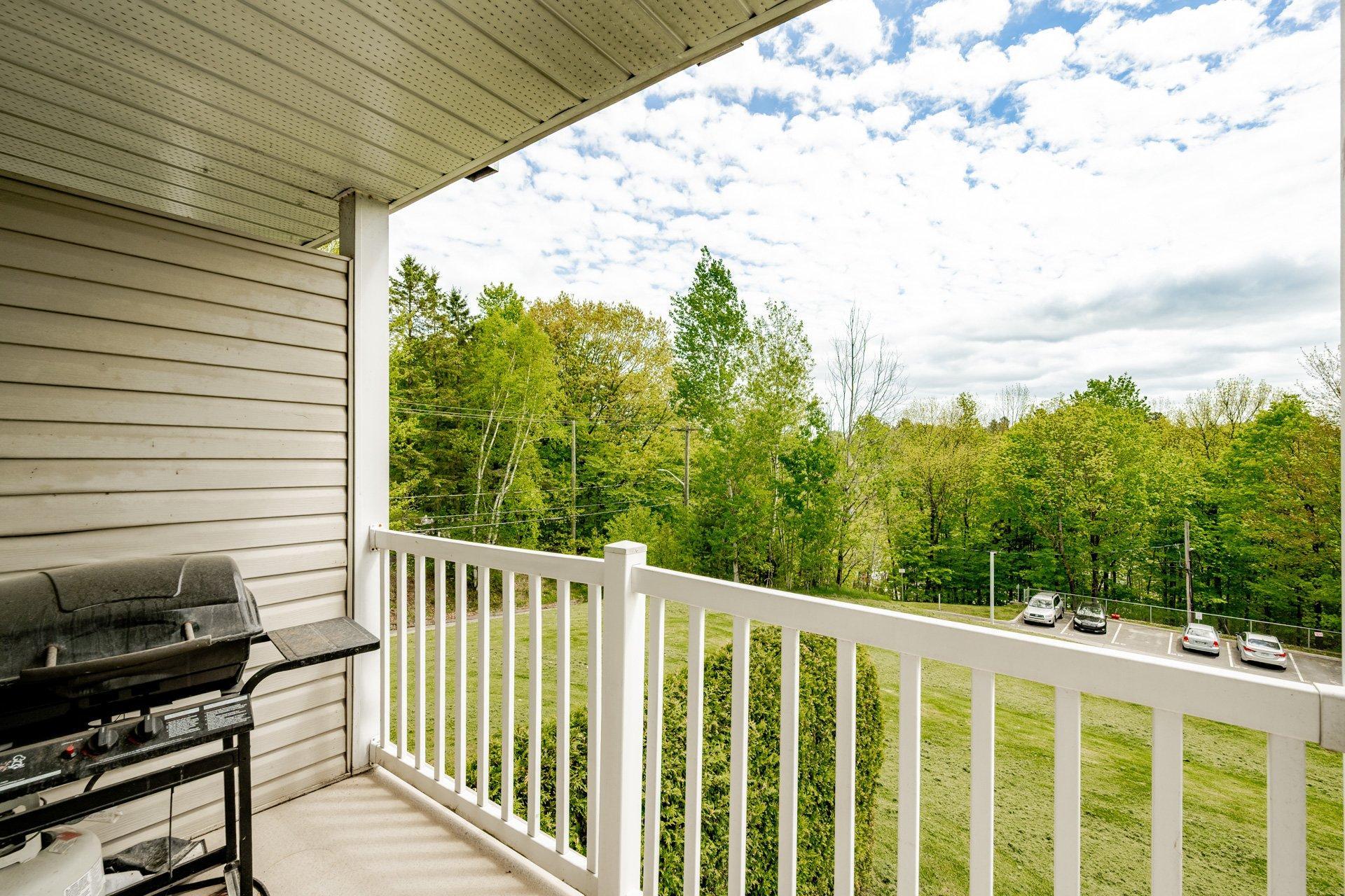 









361


Rue Argenteuil

,
Sherbrooke (Brompton/Rock Forest/Saint-Élie/Deauville),




QC
J1N2S6

