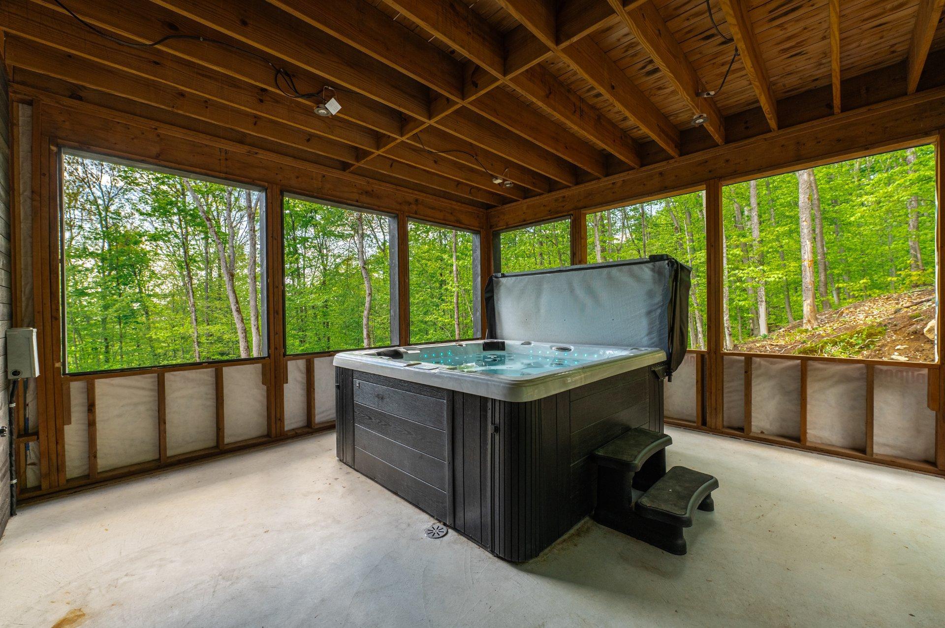 









139


Mtée des Samares

,
Sainte-Agathe-des-Monts,




QC
J8C0R7

