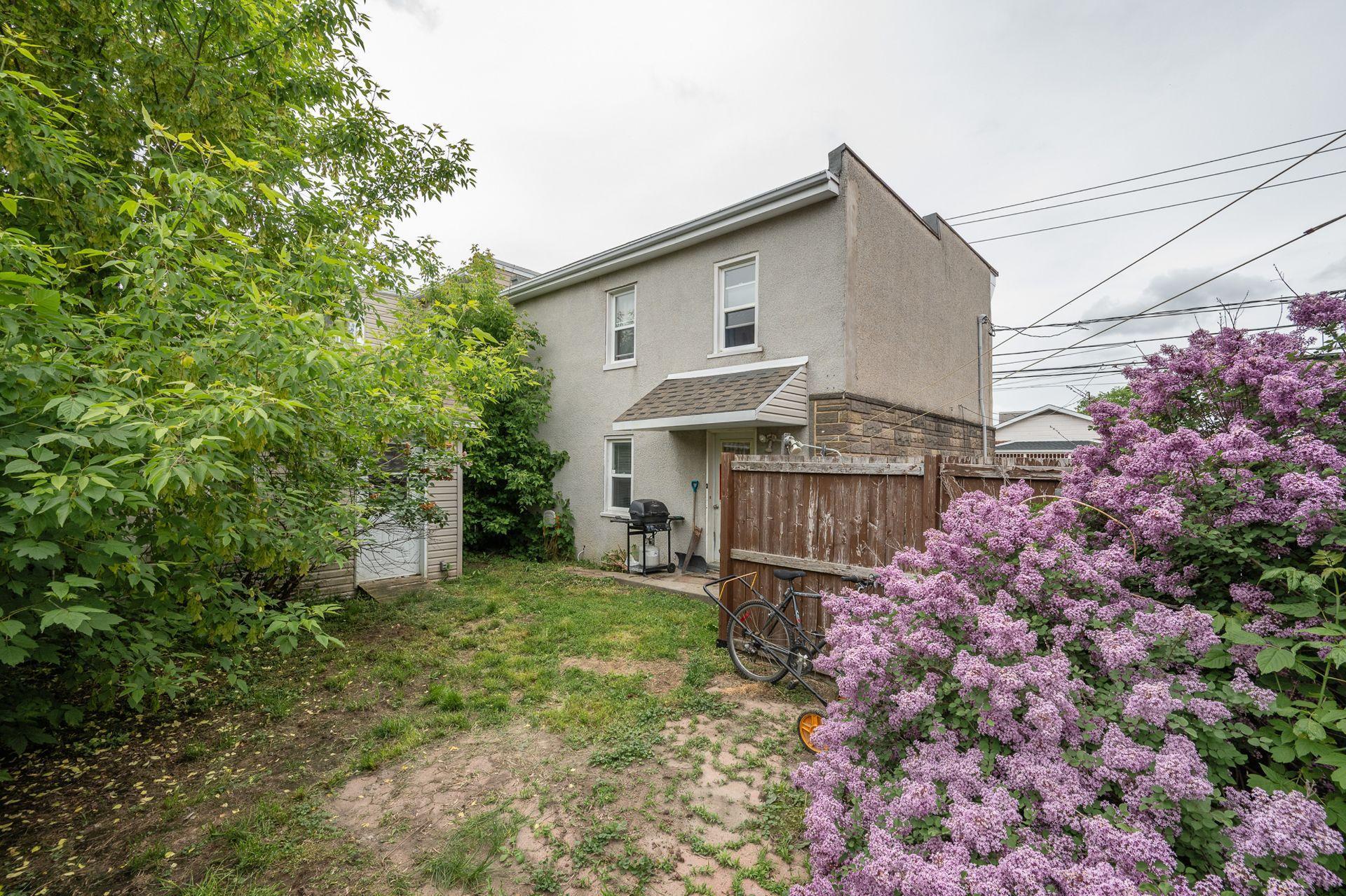 









66


Rue St-Paul

,
Saint-Jean-sur-Richelieu,




QC
J3B1Z2

