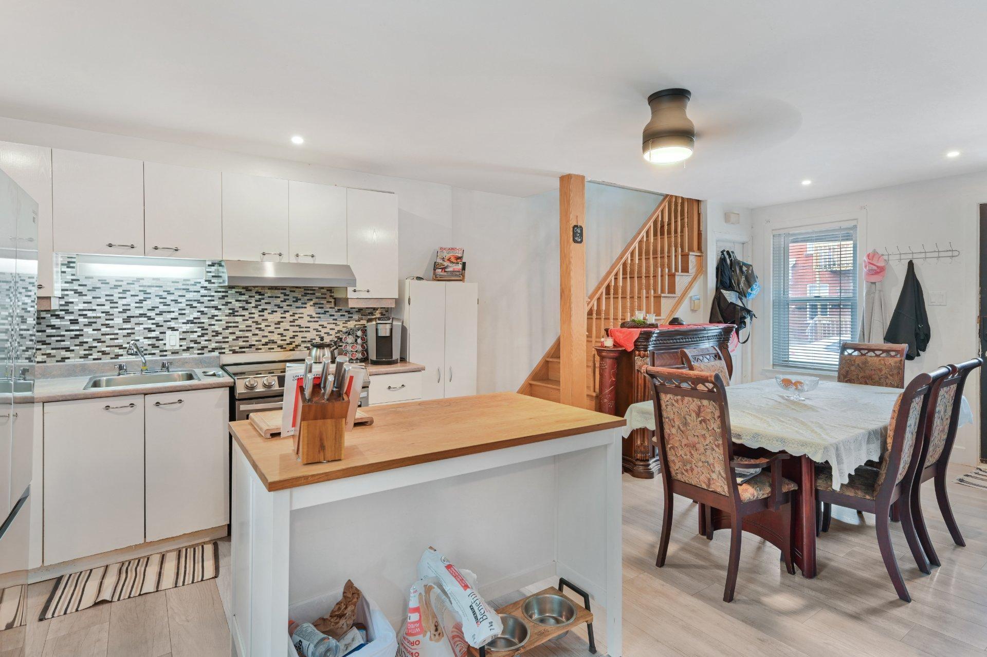 









66


Rue St-Paul

,
Saint-Jean-sur-Richelieu,




QC
J3B1Z2

