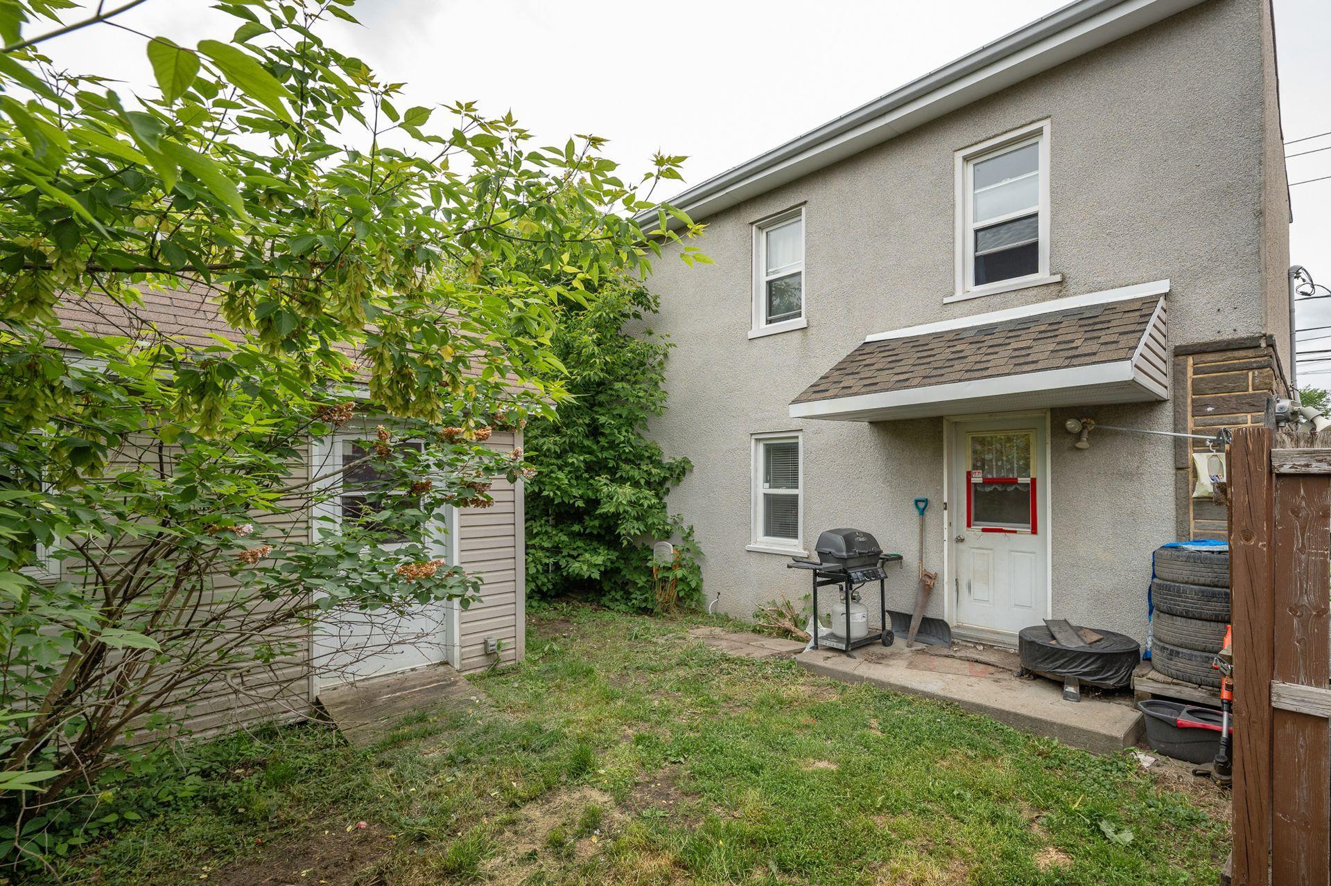 









66


Rue St-Paul

,
Saint-Jean-sur-Richelieu,




QC
J3B1Z2

