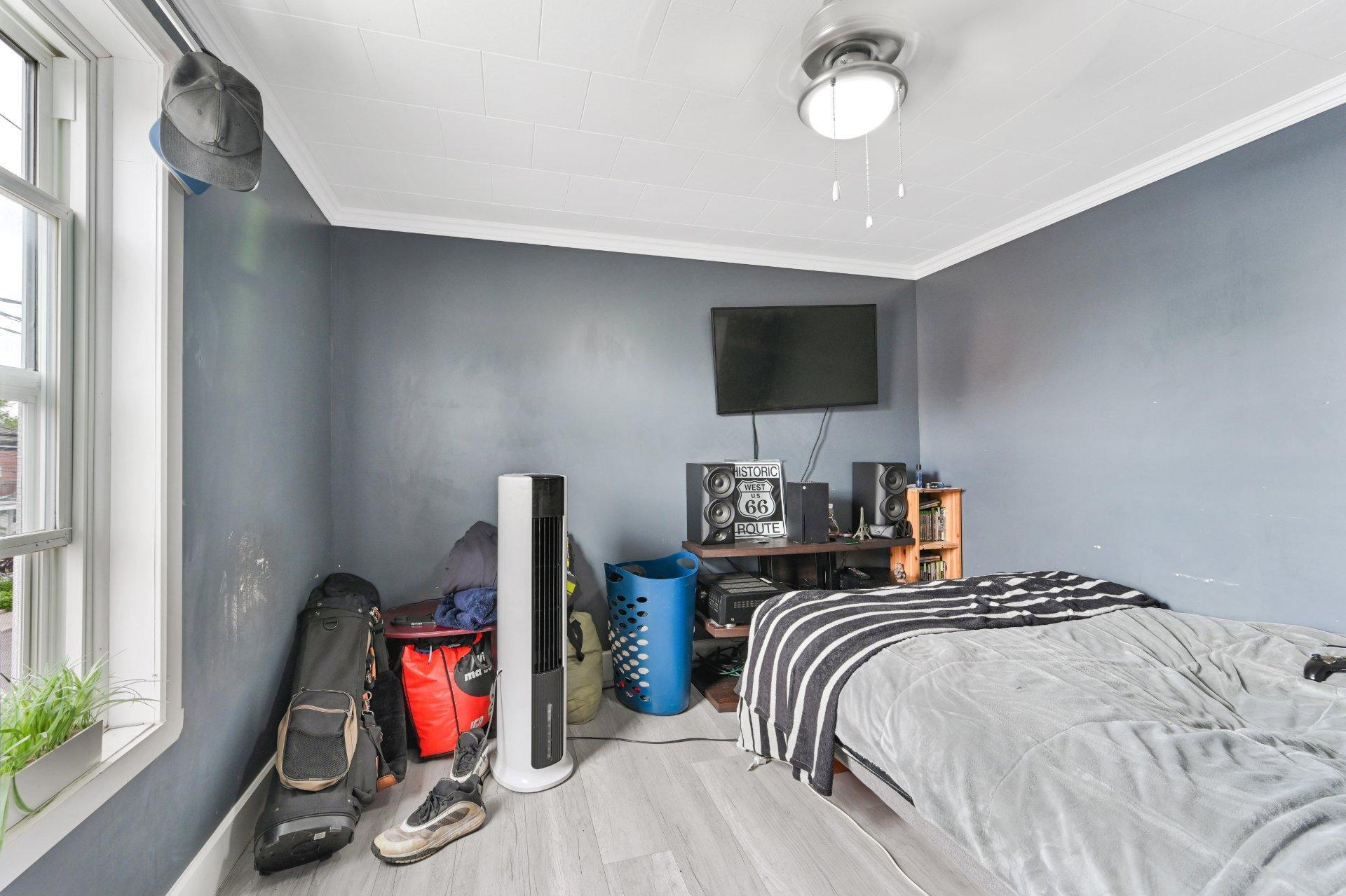 









66


Rue St-Paul

,
Saint-Jean-sur-Richelieu,




QC
J3B1Z2

