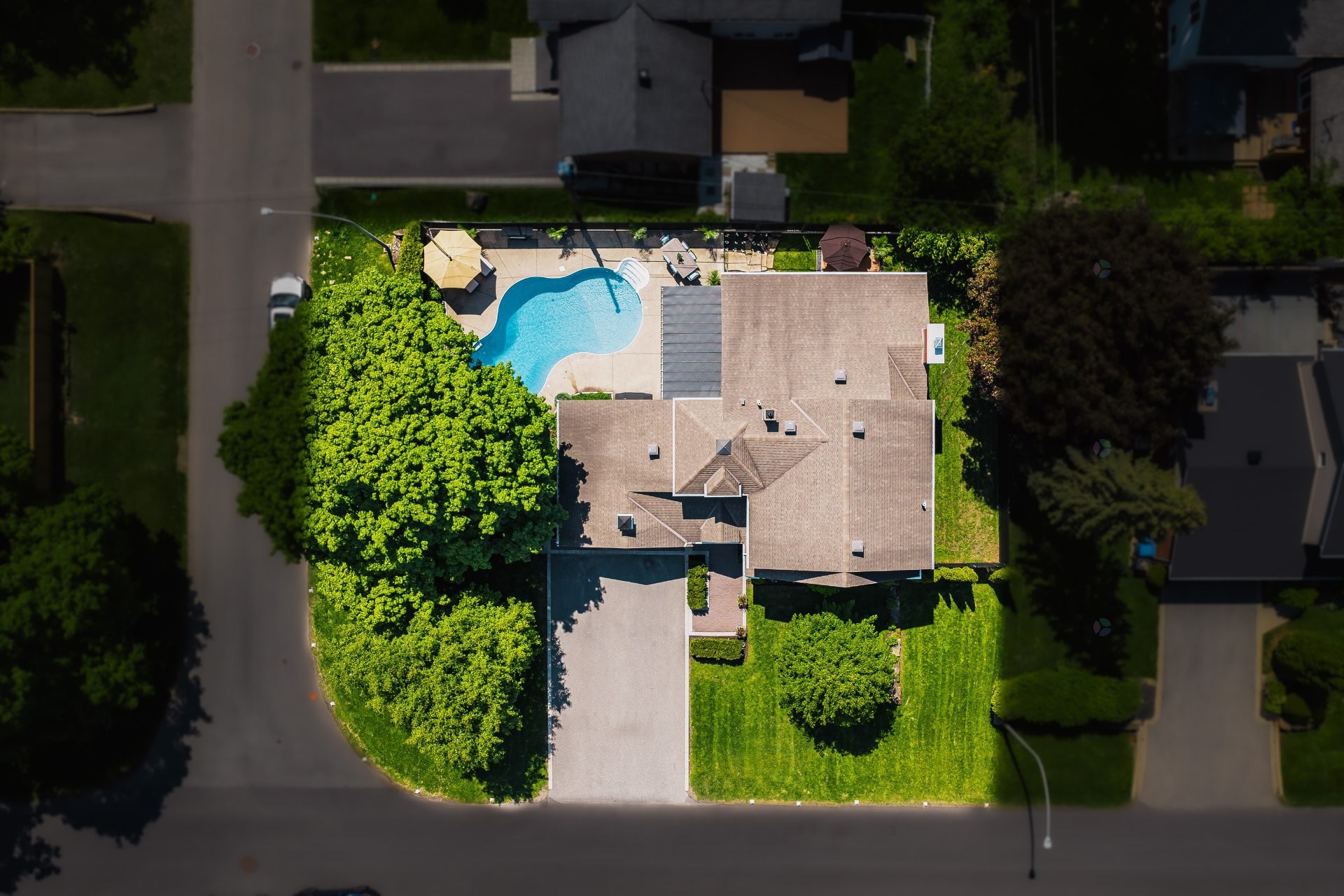 









264


Brighton Drive

,
Beaconsfield,




QC
H9W2L6

