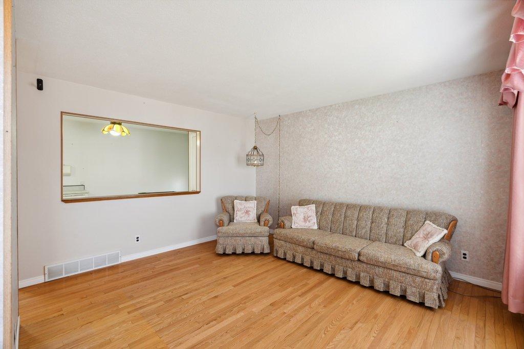 









469


Rue St-Mathieu

,
Gatineau (Gatineau),




QC
J8P2Y1

