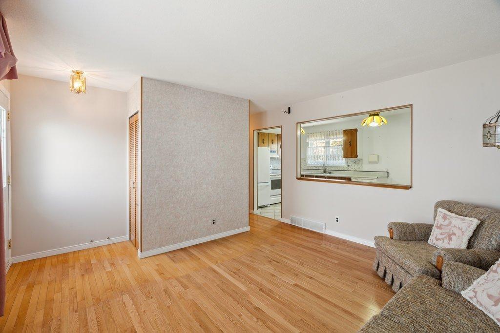 









469


Rue St-Mathieu

,
Gatineau (Gatineau),




QC
J8P2Y1

