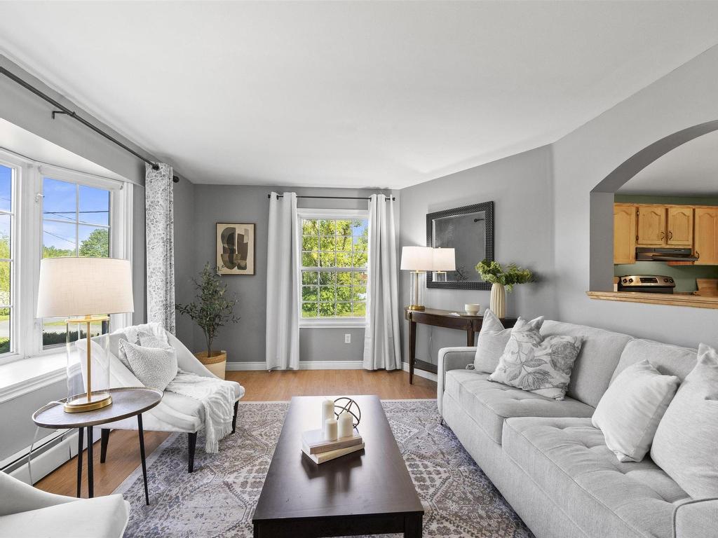 












19 Frenchy Road

,
Lantz,




NS
B2S 1R3

