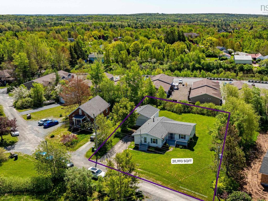 












19 Frenchy Road

,
Lantz,




NS
B2S 1R3

