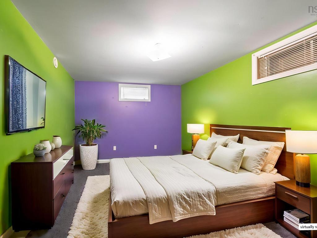 












19 Frenchy Road

,
Lantz,




NS
B2S 1R3

