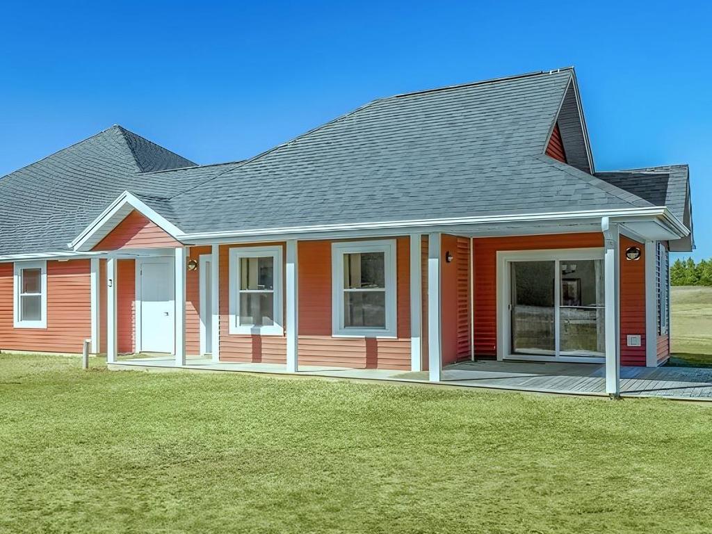 












276 FLOATING BRIDGE Road

,
Murray River,




PE
C0A 1W0

