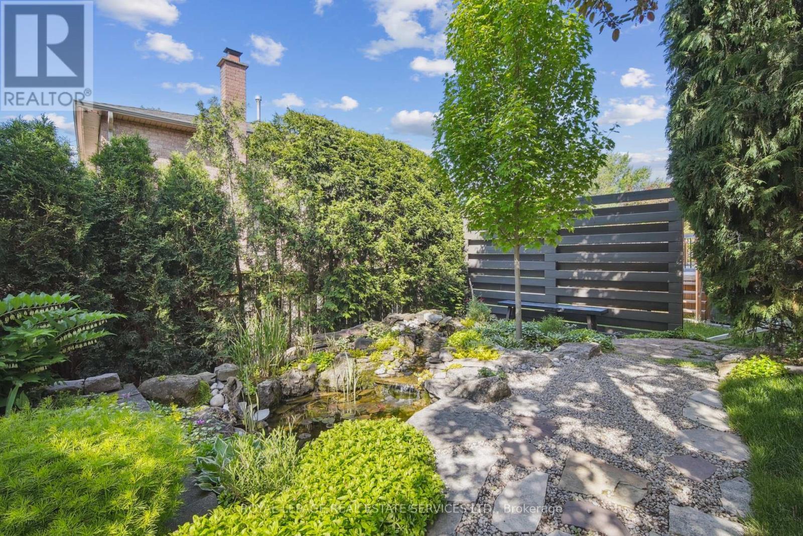 












4216 PETERSBURG CRESCENT

,
Mississauga,




Ontario
L4Z2T3

