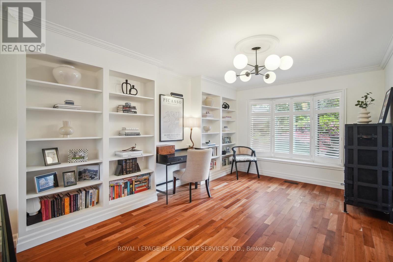 












4216 PETERSBURG CRESCENT

,
Mississauga,




Ontario
L4Z2T3

