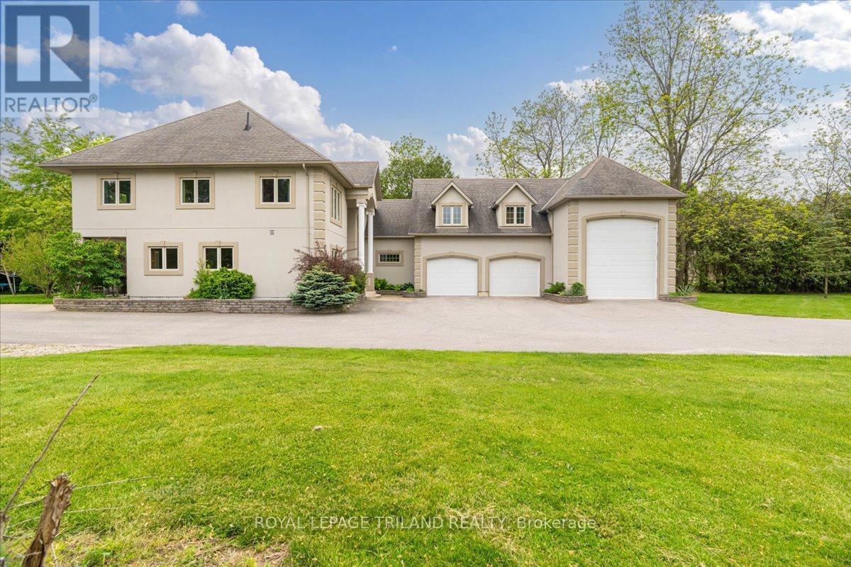 












3115 NAPPERTON DRIVE

,
Adelaide Metcalfe,




Ontario
N7G3H8

