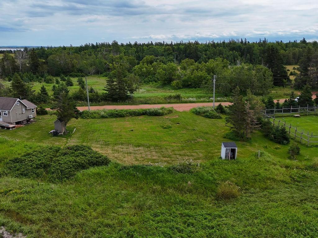 












387 Ferry Road








PE
C0B 1Y0

