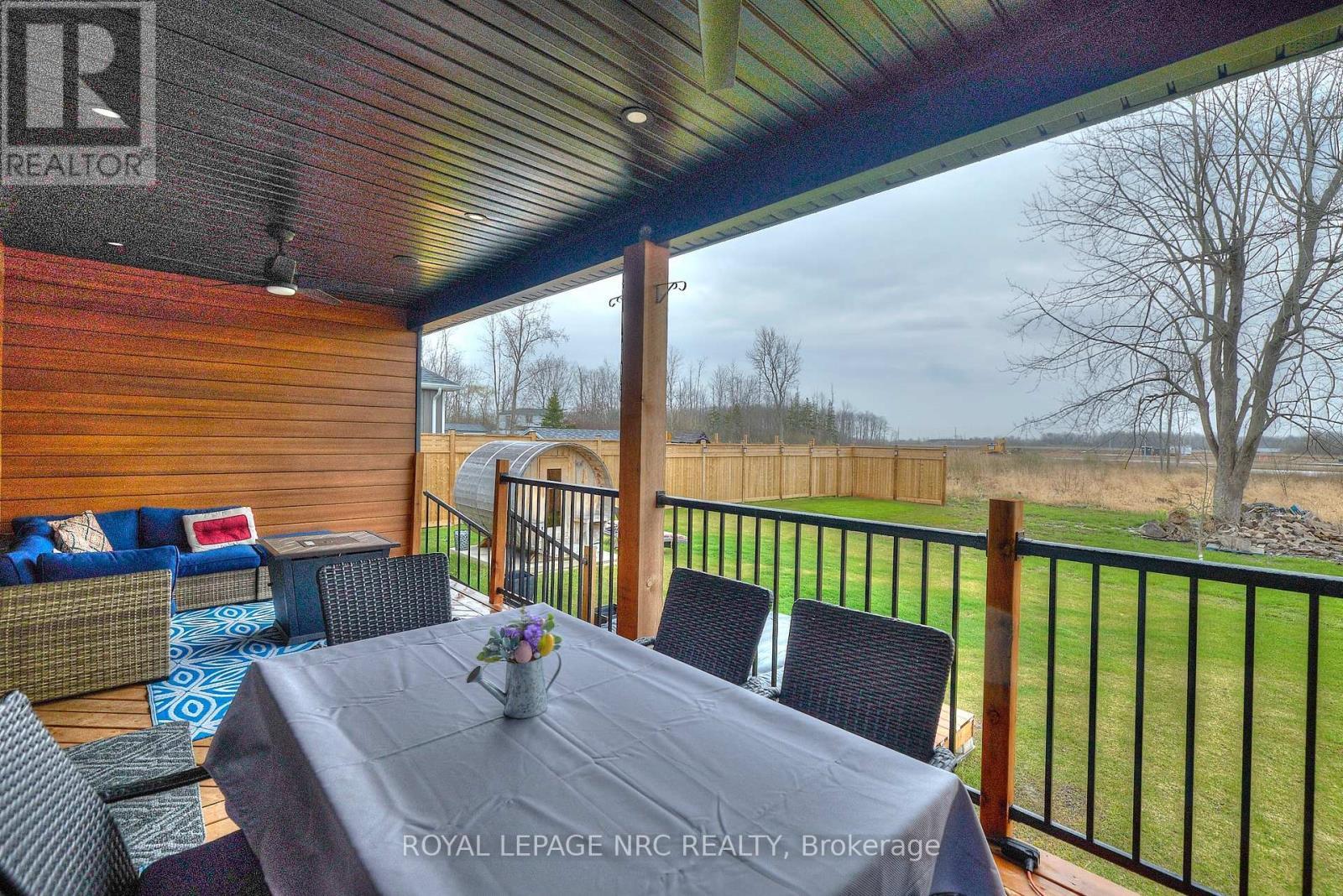 












1174 SPEARS ROAD

,
Fort Erie (Crescent Park),




Ontario
L2A4N1

