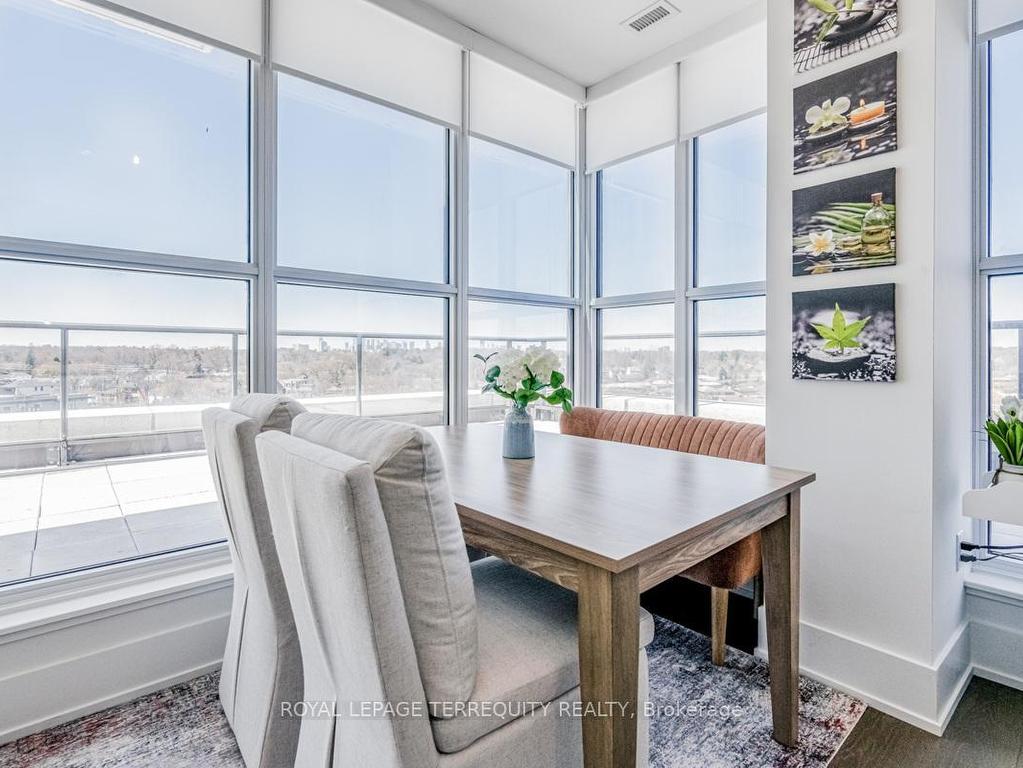 









1063


Douglas McCurdy Common

N/A, 702,
Mississauga,




ON
L5G 0C5

