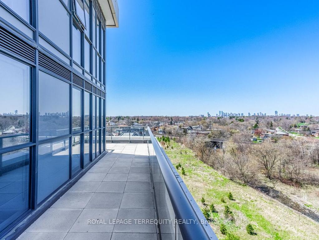 









1063


Douglas McCurdy Common

N/A, 702,
Mississauga,




ON
L5G 0C5

