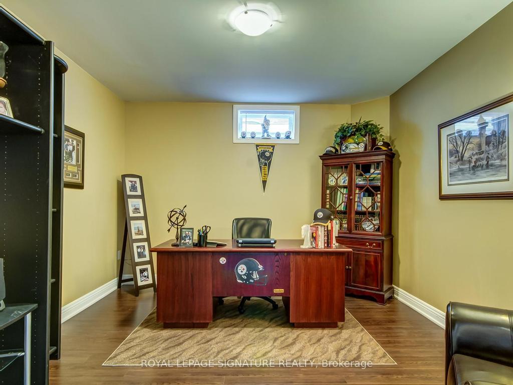 









69


Peter

Street,
Markham,




ON
L3P 2A7

