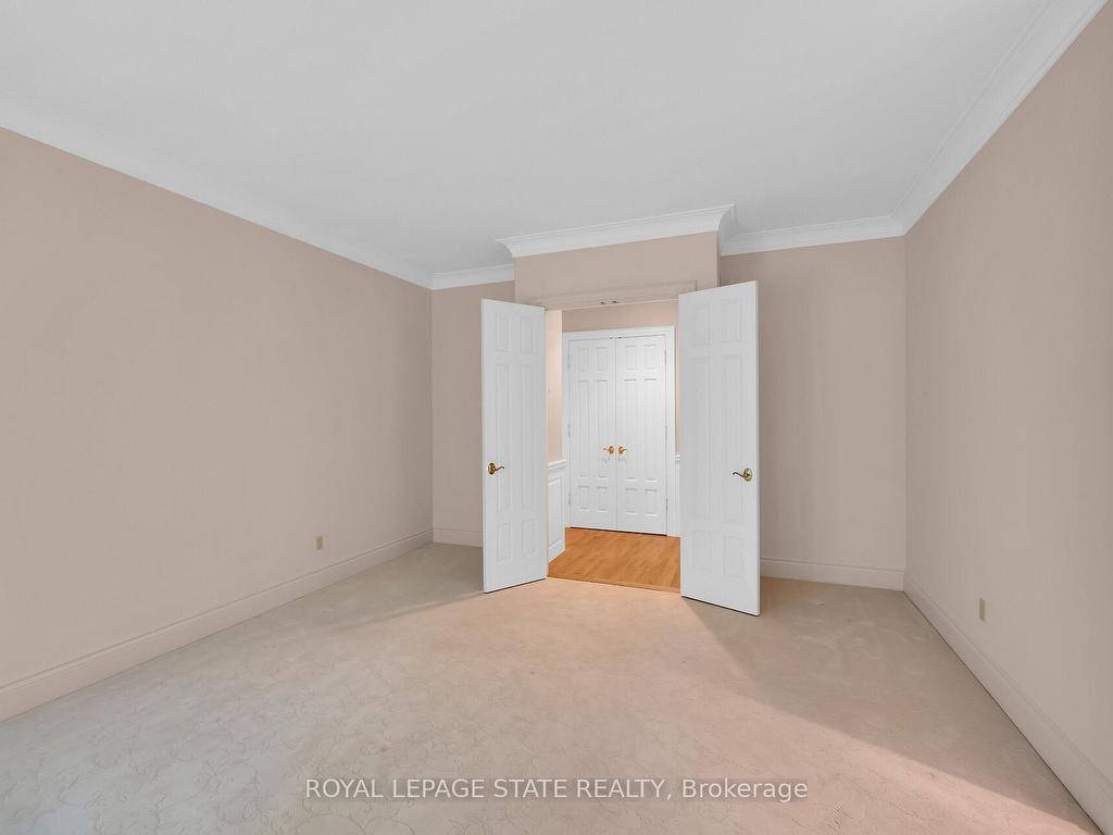 









253


Robina

Road,
Hamilton,




ON
L9G 2L6

