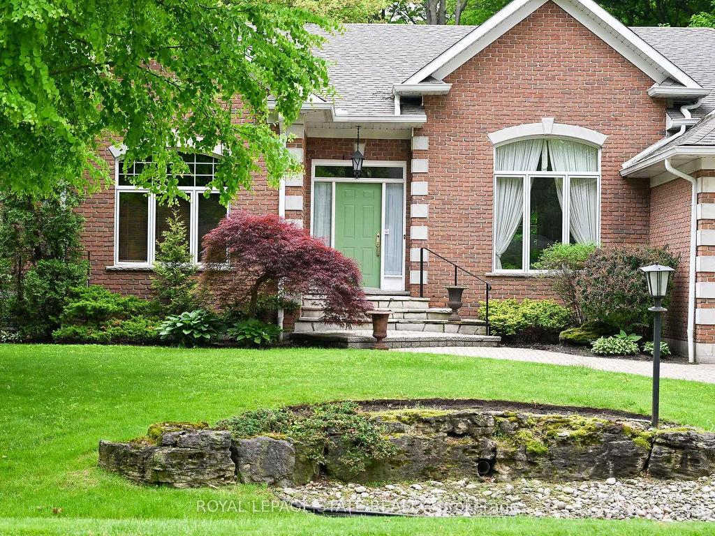









253


Robina

Road,
Hamilton,




ON
L9G 2L6

