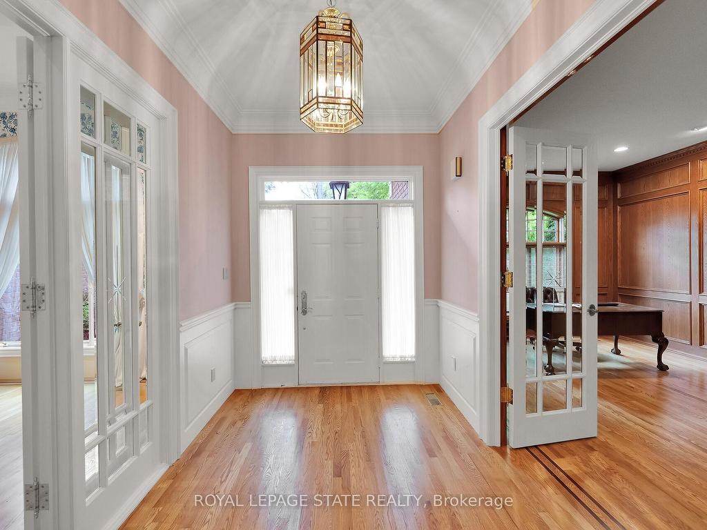 









253


Robina

Road,
Hamilton,




ON
L9G 2L6

