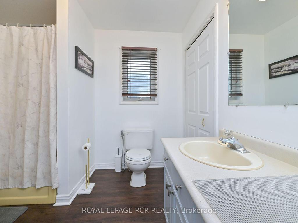 









30


Dyer

Drive,
Wasaga Beach,




ON
L9Z 1E2

