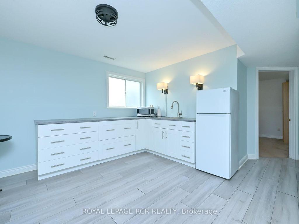 









30


Dyer

Drive,
Wasaga Beach,




ON
L9Z 1E2

