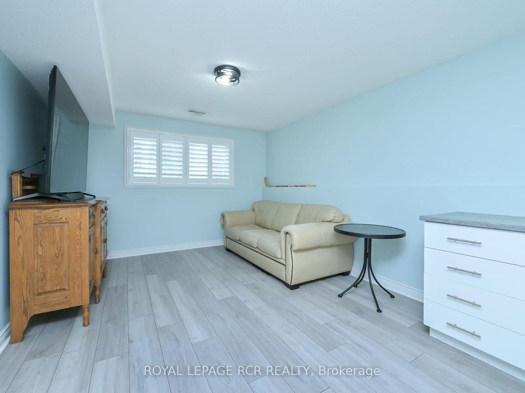









30


Dyer

Drive,
Wasaga Beach,




ON
L9Z 1E2

