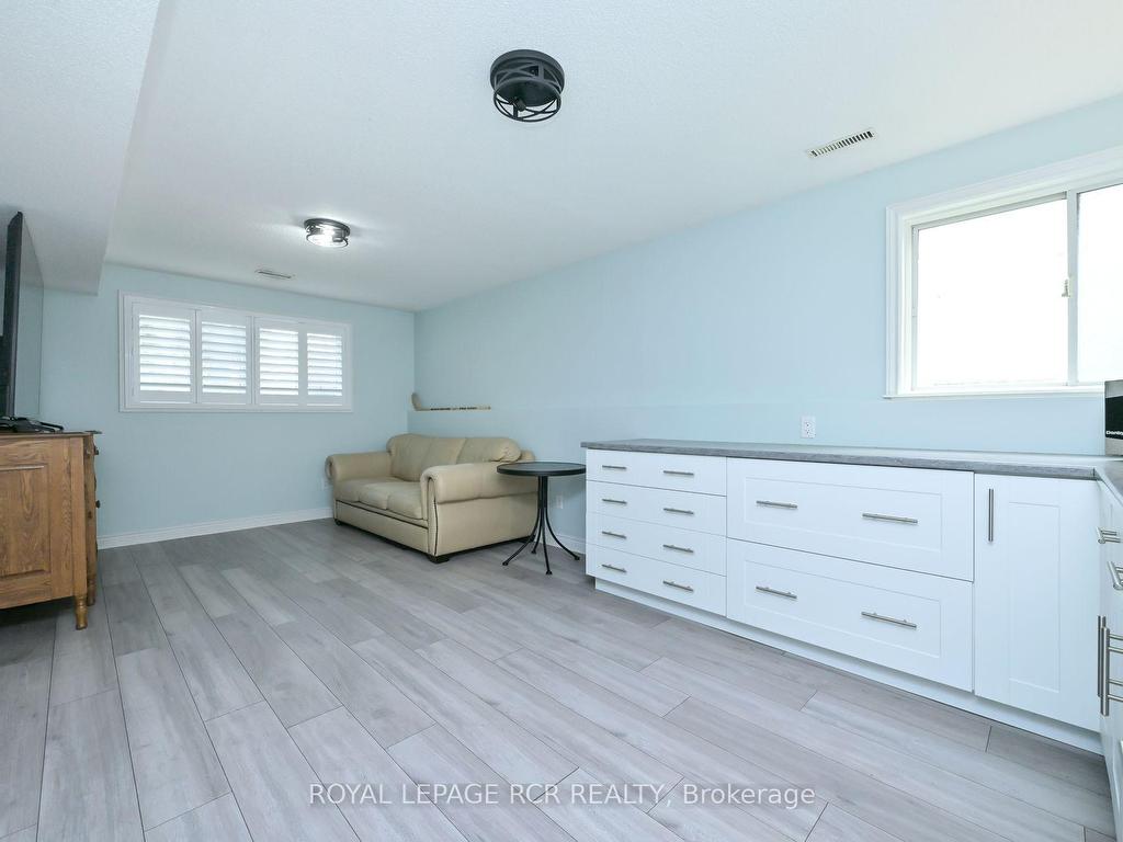 









30


Dyer

Drive,
Wasaga Beach,




ON
L9Z 1E2

