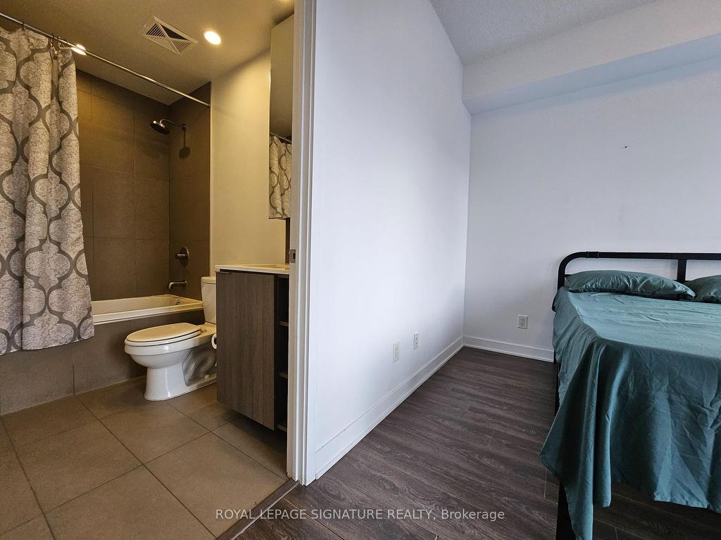 









170


Sumach

Street, 2209,
Toronto,




ON
M5A 0C3

