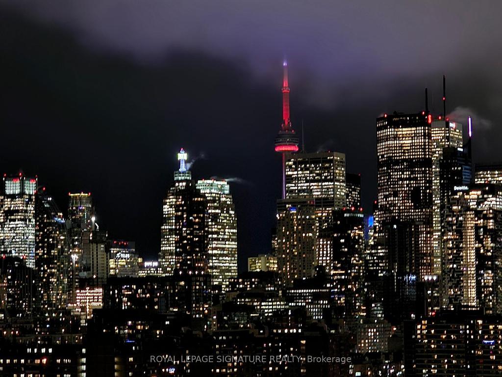 









170


Sumach

Street, 2209,
Toronto,




ON
M5A 0C3

