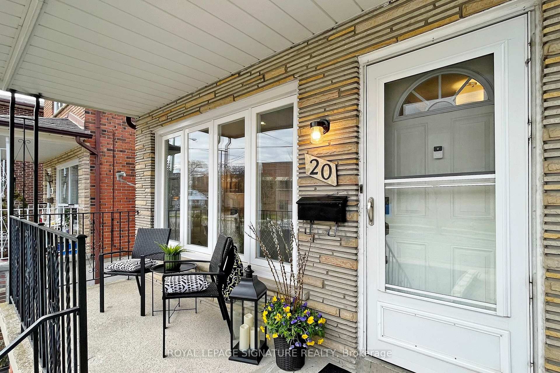 









20


Newport

Avenue,
Toronto,




ON
M1L 1H8

