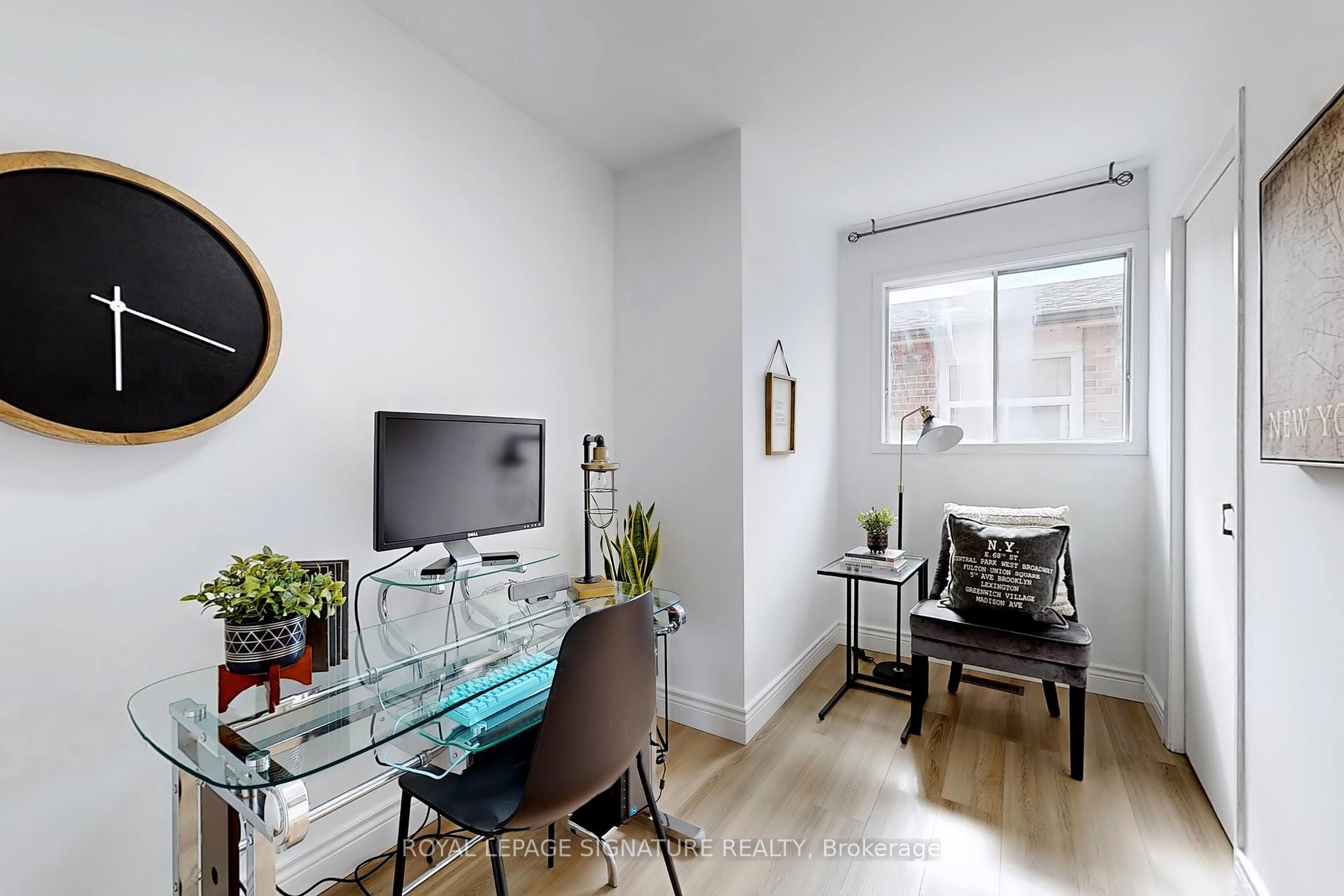 









20


Newport

Avenue,
Toronto,




ON
M1L 1H8

