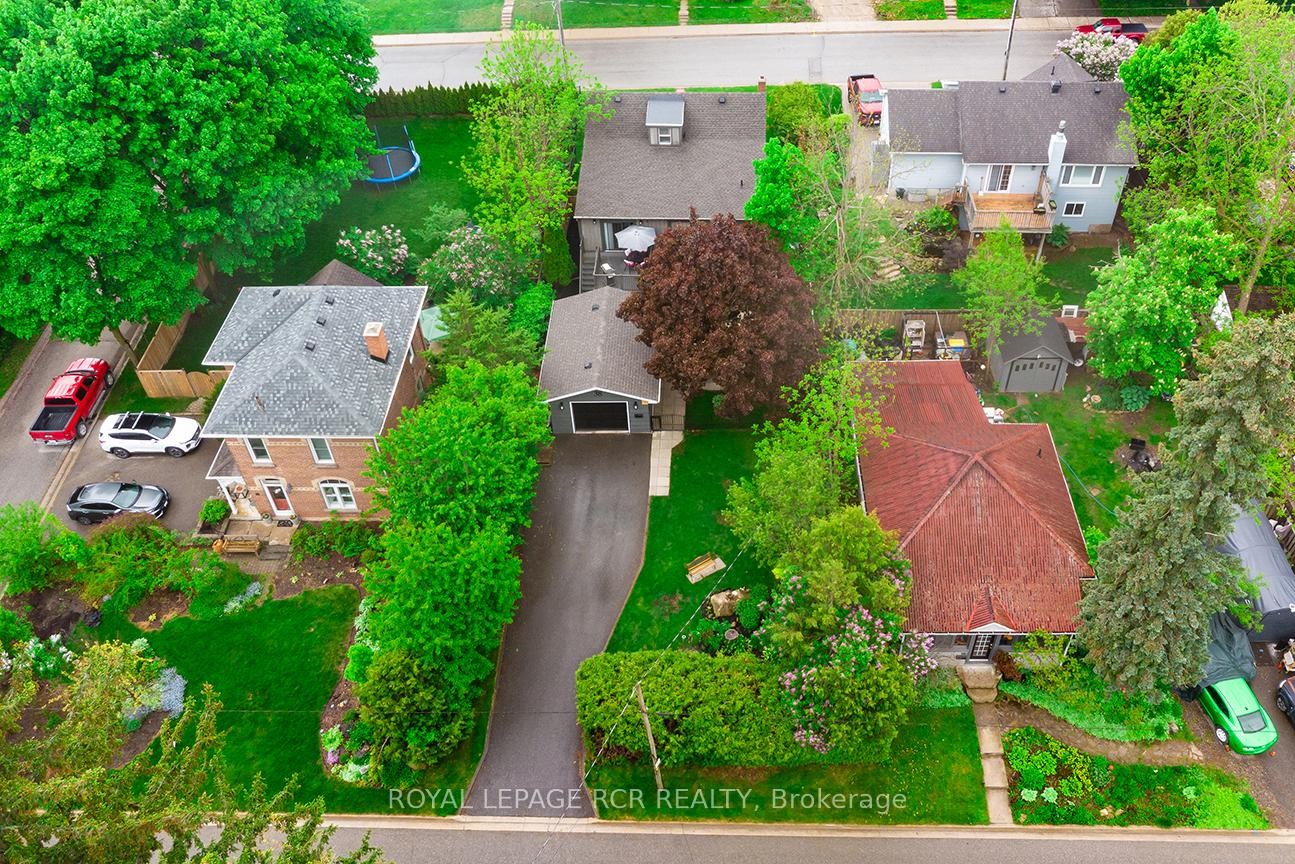 









61


John

Street,
Orangeville,




ON
L9W 2P6

