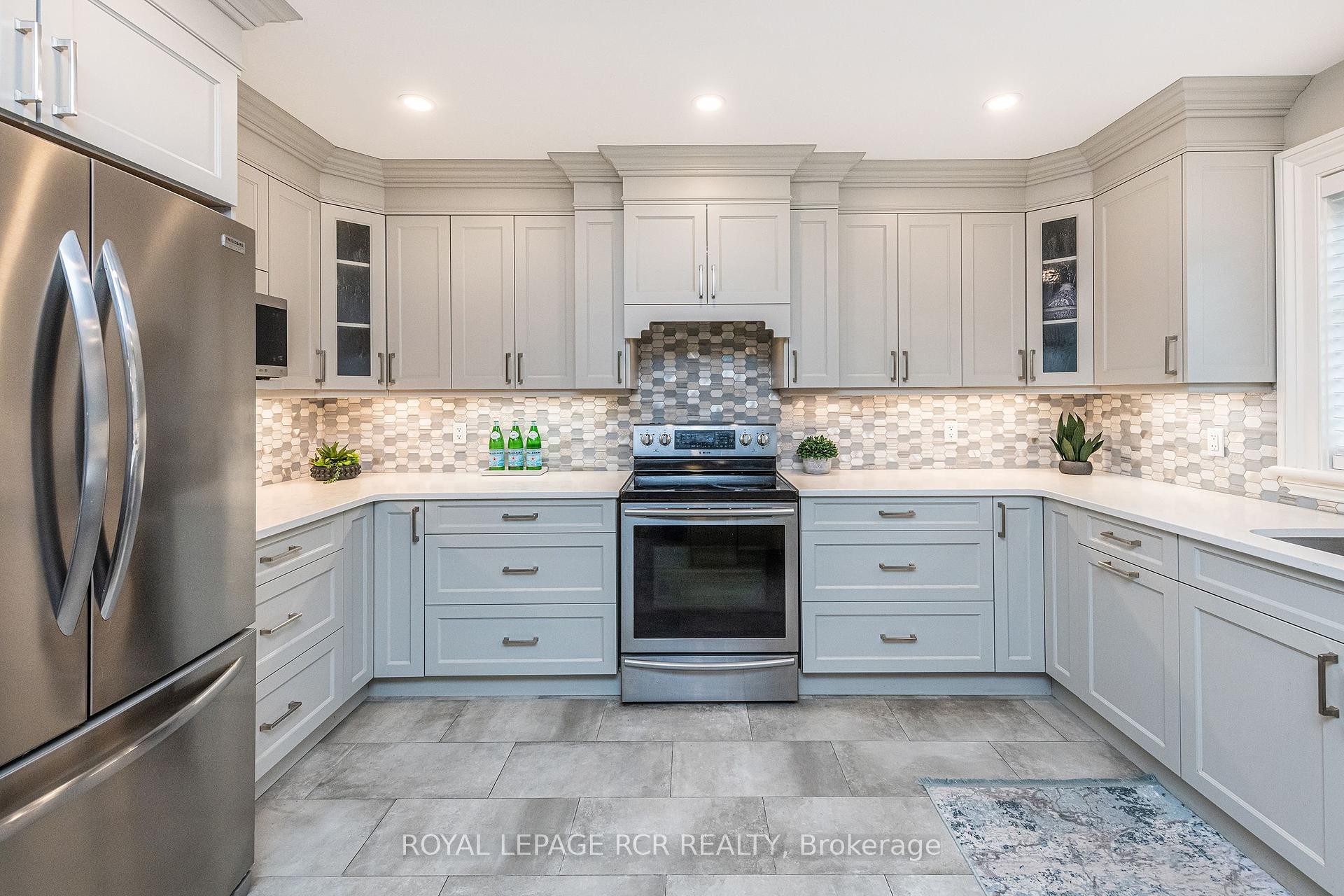 









61


John

Street,
Orangeville,




ON
L9W 2P6


