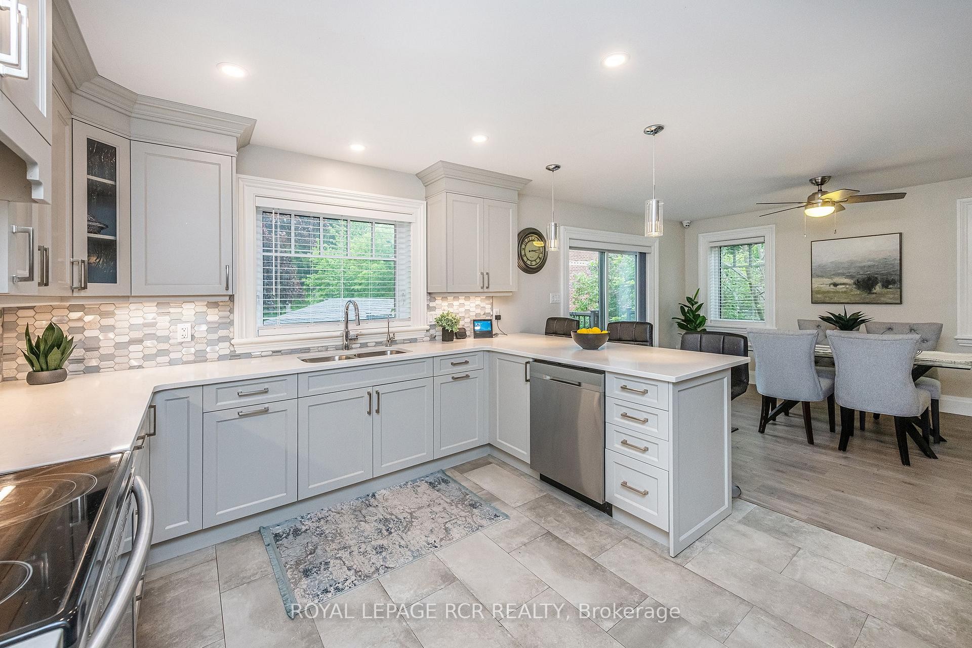









61


John

Street,
Orangeville,




ON
L9W 2P6

