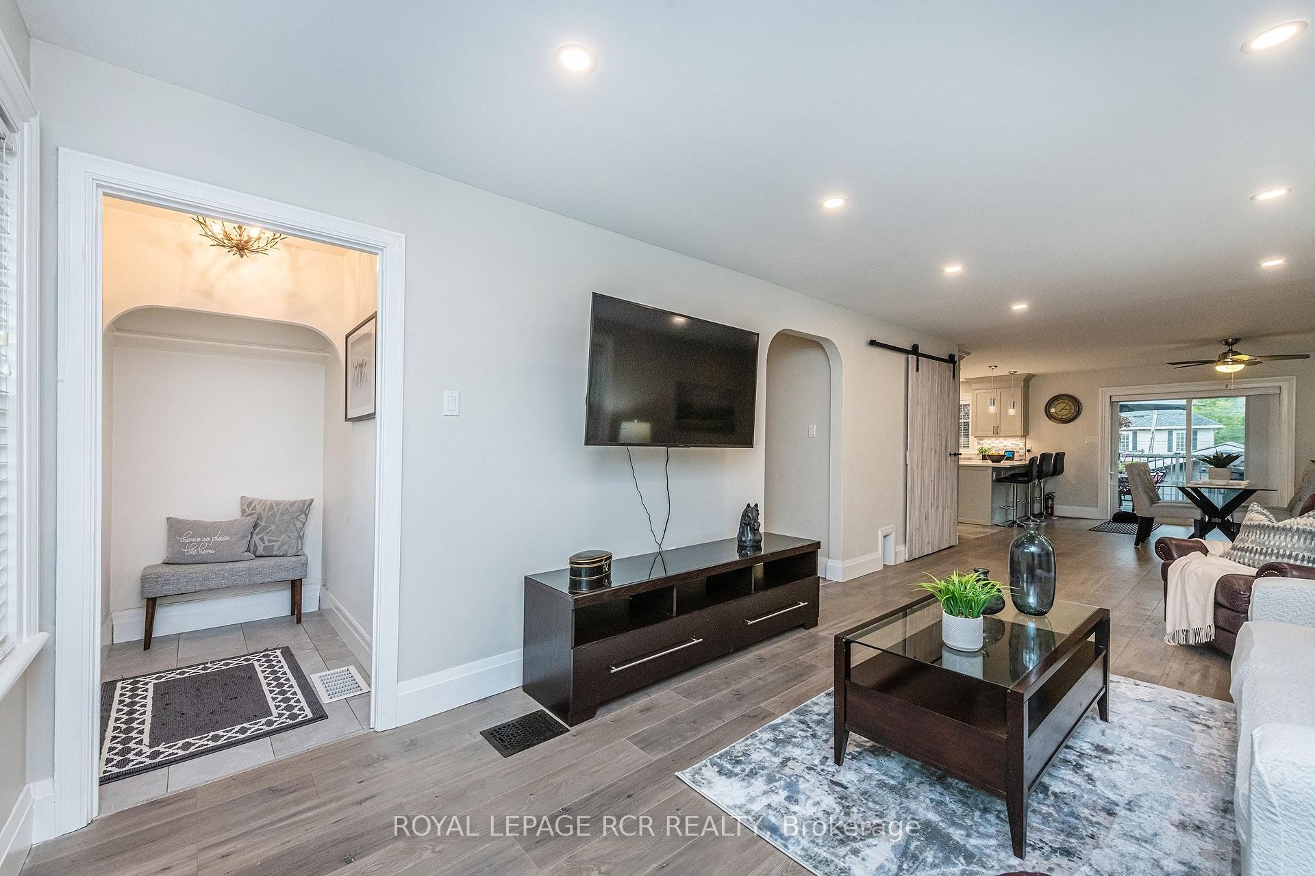 









61


John

Street,
Orangeville,




ON
L9W 2P6


