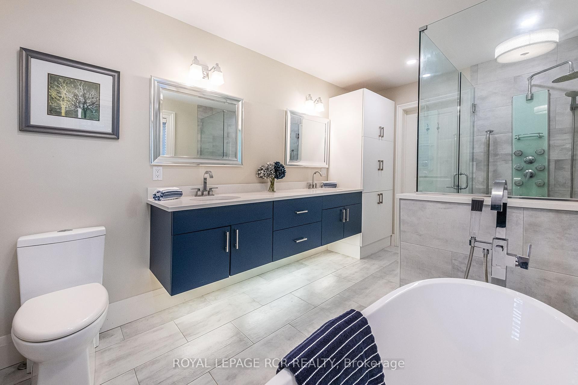 









61


John

Street,
Orangeville,




ON
L9W 2P6

