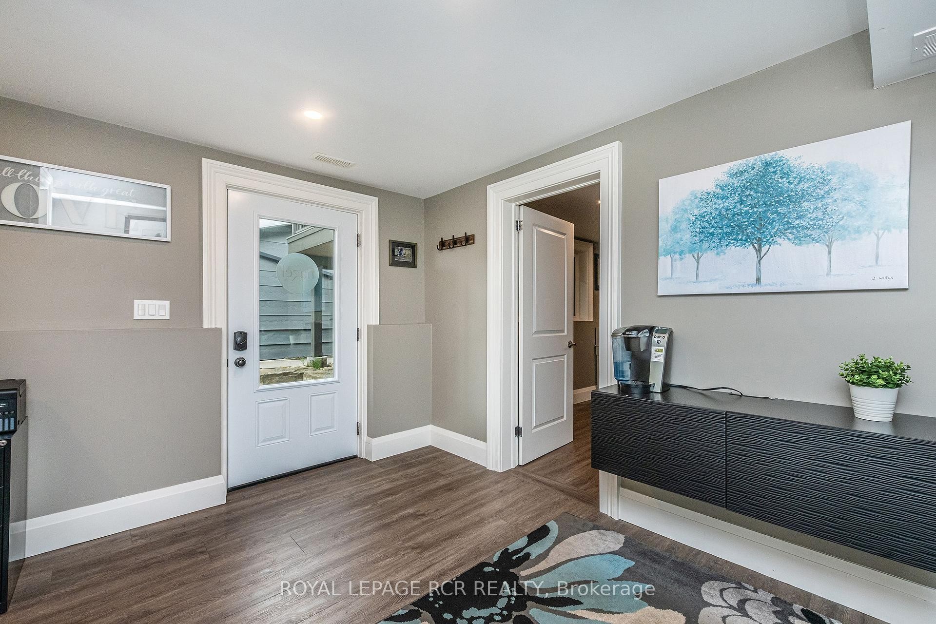 









61


John

Street,
Orangeville,




ON
L9W 2P6

