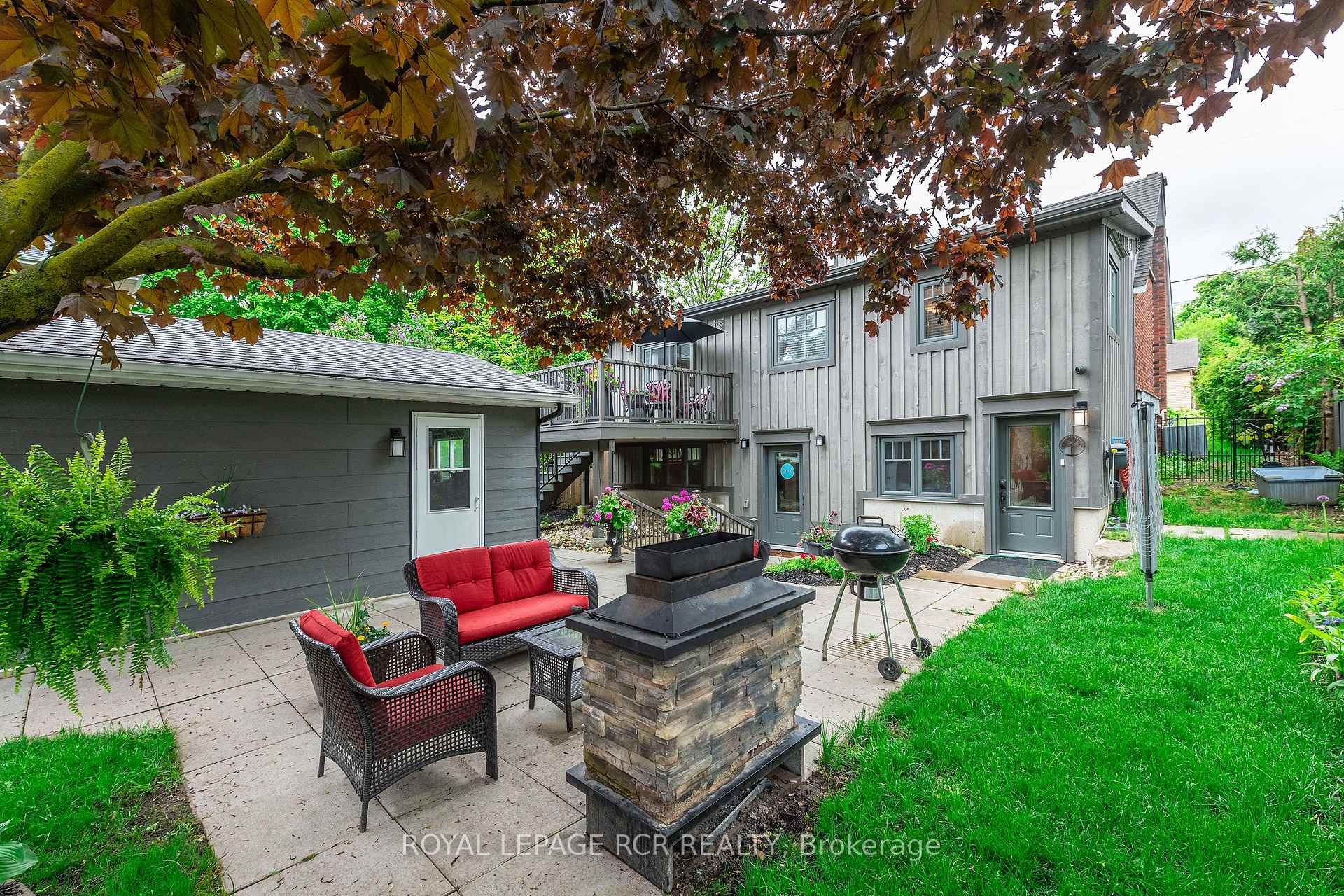 









61


John

Street,
Orangeville,




ON
L9W 2P6

