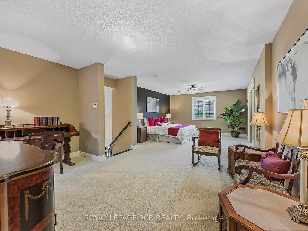 









1


Reddington

Drive, 4,
Caledon,




ON
L7E 4C4

