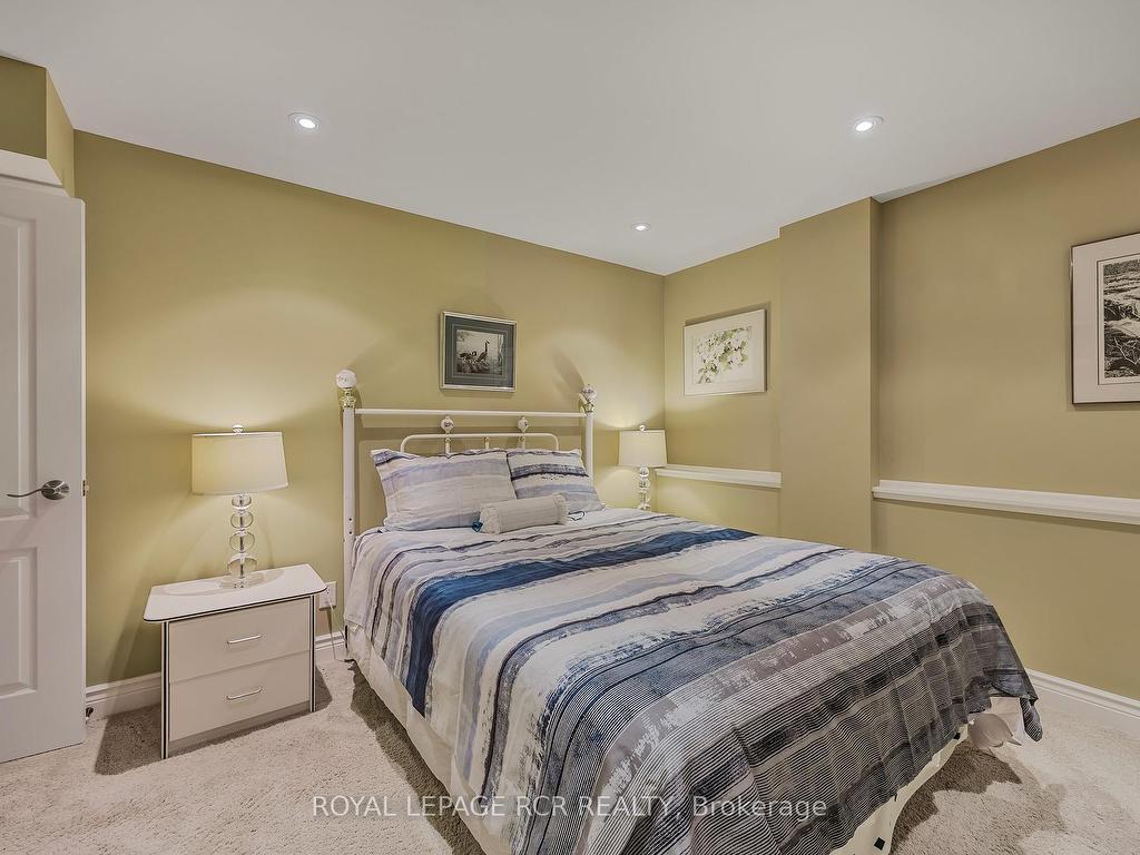 









1


Reddington

Drive, 4,
Caledon,




ON
L7E 4C4

