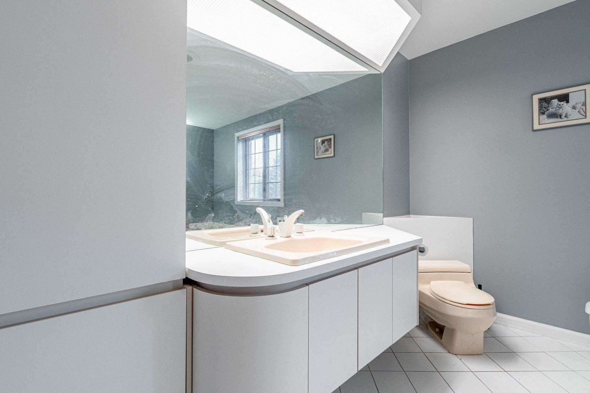 









2040


Rue La Rochefoucauld

,
Sherbrooke (Les Nations),




QC
J1J4H6

