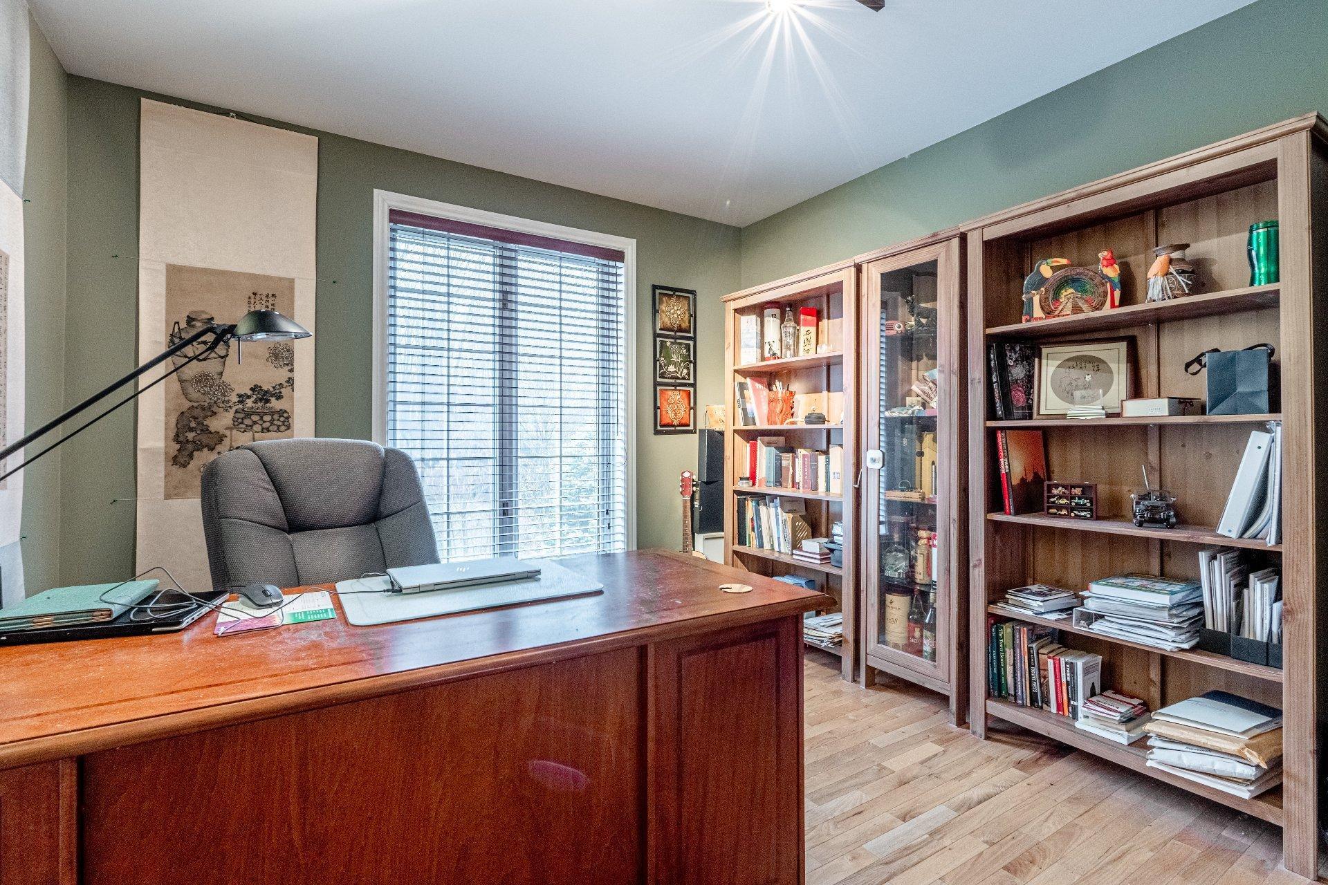 









2040


Rue La Rochefoucauld

,
Sherbrooke (Les Nations),




QC
J1J4H6

