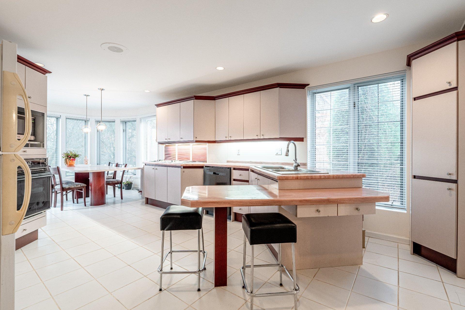 









2040


Rue La Rochefoucauld

,
Sherbrooke (Les Nations),




QC
J1J4H6

