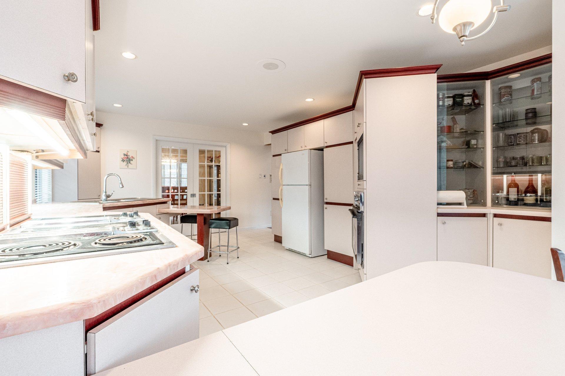 









2040


Rue La Rochefoucauld

,
Sherbrooke (Les Nations),




QC
J1J4H6

