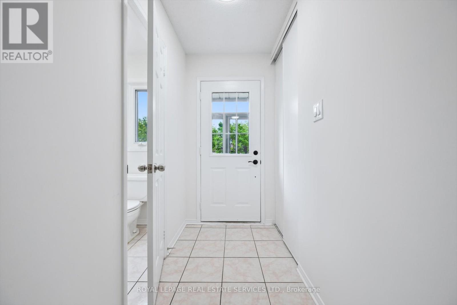 












930 BLIZZARD ROAD

,
Mississauga,




Ontario
L5V1T1

